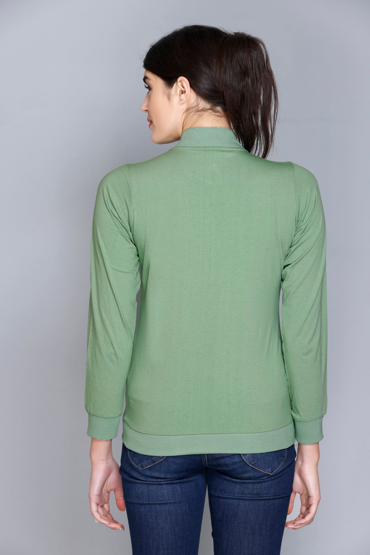 ANGELBELLS | Sun Protection With Standing Coller – Elegant & Cozy Everyday Layer