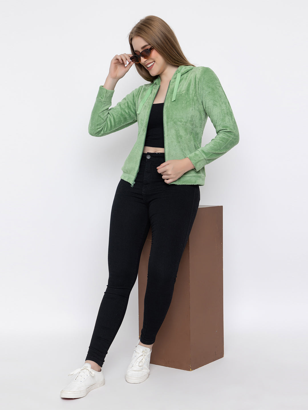 ANGELBELLS Women’s  Kiwi Velvet Hoodie – Soft & Cozy Full-Zip Sweatshirt