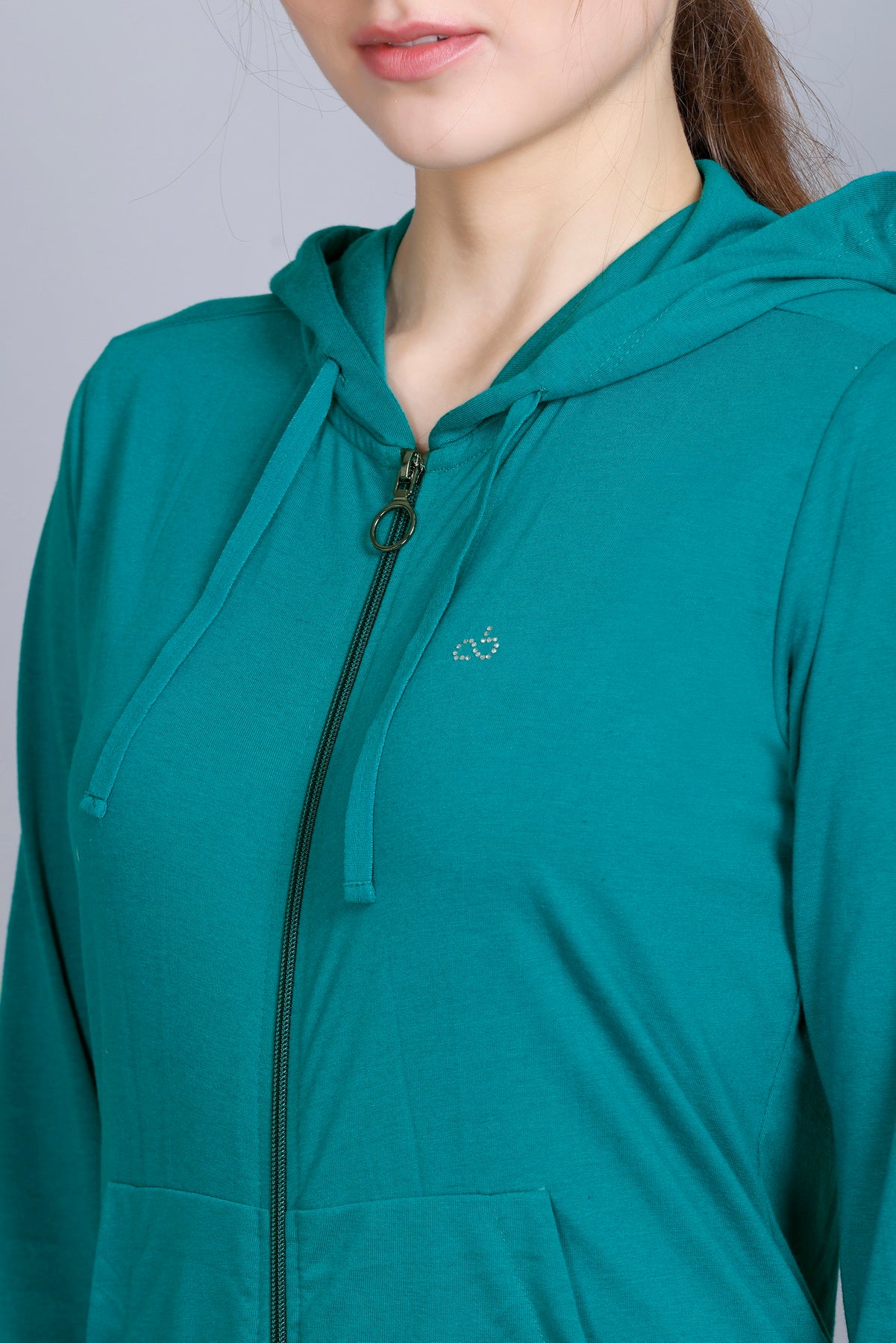 ANGELBELLS | Sun Protection Hoodie – Elegant & Cozy Everyday Layer