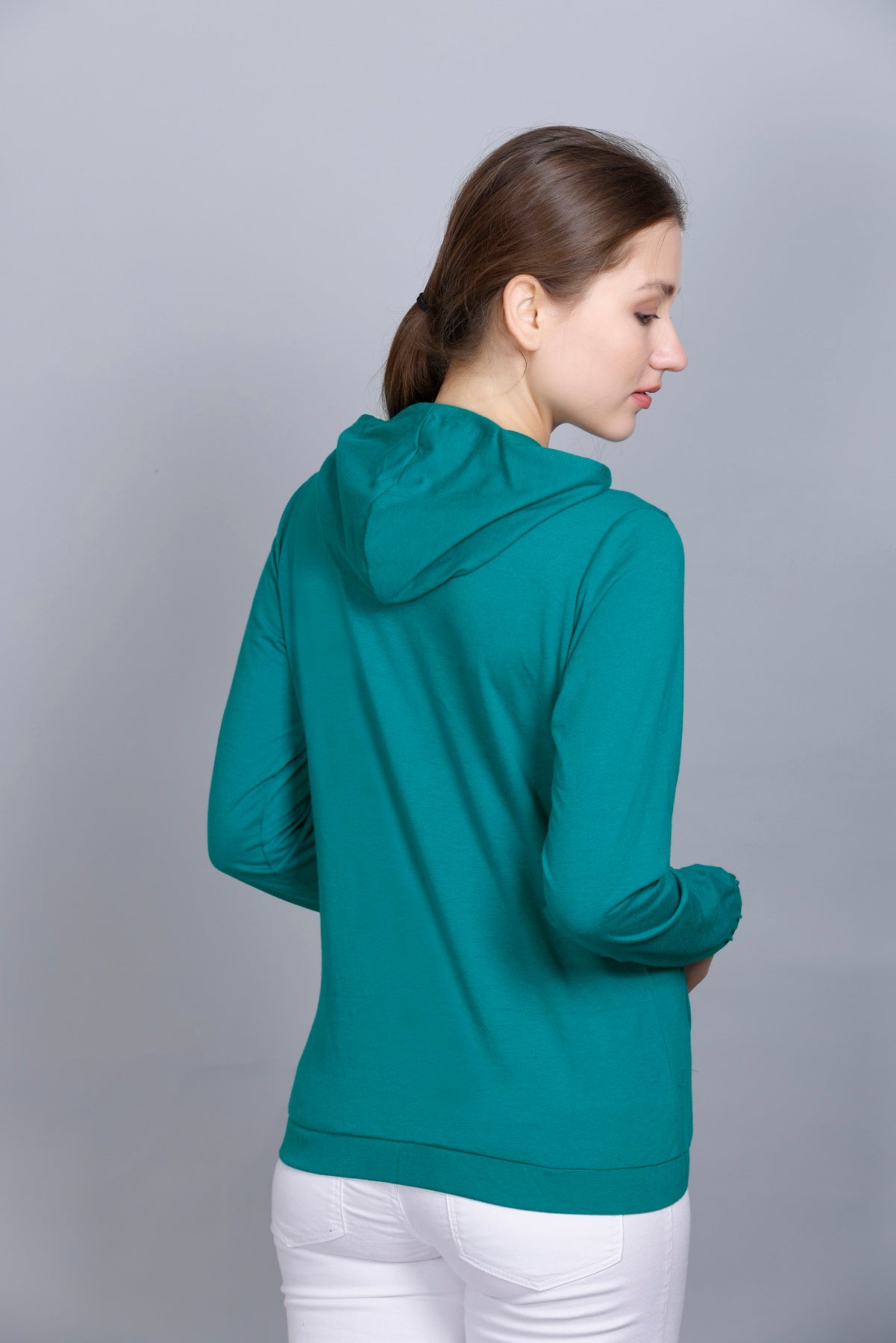 ANGELBELLS | Sun Protection Hoodie – Elegant & Cozy Everyday Layer